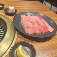 中目黒焼肉 登牛門 - 