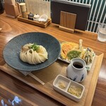 切麦や 甚六 西新宿成子店 - 