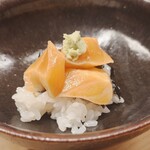 鮨しゅんじ - はじまりのシャリ、桜鱒