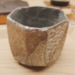 鮨しゅんじ - 鈴木大弓 氏の三島銀彩酒碗:髑髏が(^ ^どくろ