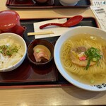 鯛塩そば 灯花 木更津アウトレット店 - 