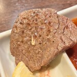 焼肉ホルモン はねいし - 