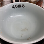 めん処くりはら - 完飲は美味しさの証、環境への配慮。日本はラーメンの残り汁一日で約東京ドーム3杯分の廃棄が出ているらしい。知らんけど。