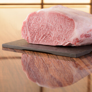 お肉について【小豆色の極上和牛】