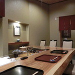 割烹 恵比寿 - 素敵なカウンター席。私、独り占めでした。o^.^oｳﾚｼ