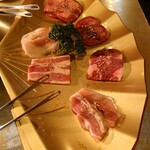 国産黒毛和牛健康美食 焼肉朋ちゃん - 