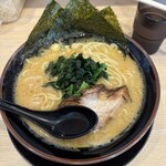 横浜家系ラーメン 龍馬家 - 