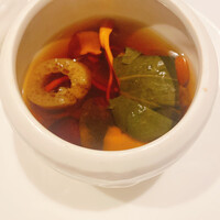 カントニーズ 燕 - 