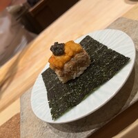 鮨 由う - 