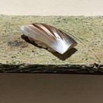 鮨もりむら - 『おまかせコース』のこはだ