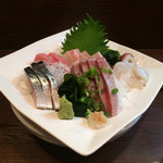 和風ダイニングきらり - 刺身盛り合わせ