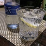 虹河 - 蕎麦焼酎の炭酸割。スッキリして旨い！