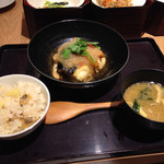寅福 - 揚げ豆腐と野菜の煮浸しの昼定食