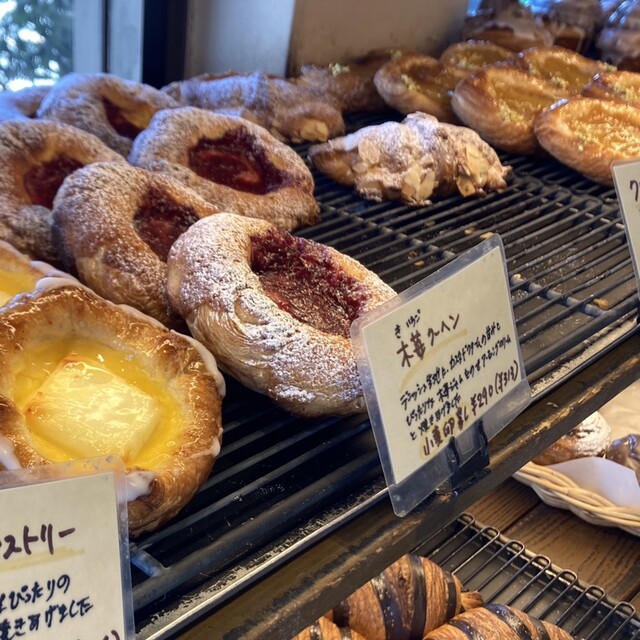 ボンヴィヴォン 新百合ヶ丘店 （Bon Vivant） - 新百合ケ丘/パン