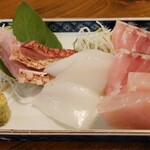 島料理 海響 - お造り盛合せ。