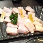 鶏焼いて蕎麦で〆る 個室居酒屋 鳥や - 