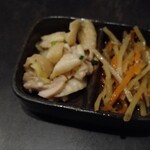 鶏焼いて蕎麦で〆る 個室居酒屋 鳥や - 