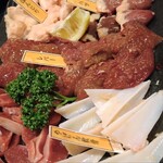 鶏焼いて蕎麦で〆る 個室居酒屋 鳥や - 