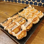 餃子と牛たん 居酒屋おおとら - 