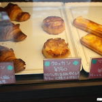 パン工房クローバー - 店内　その3