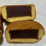 人形焼 山田家 - 太鼓の断面