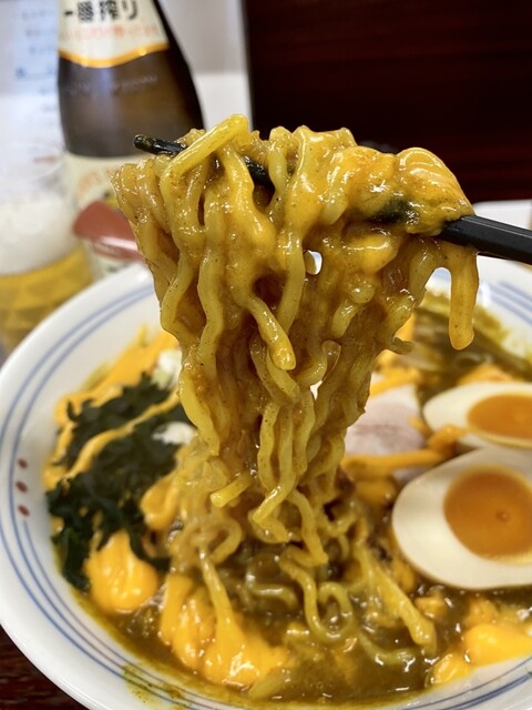 カレーらーめん じぇんとる麺 弥生店 - 東室蘭（ラーメン）の写真