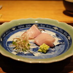 日本料理FUJI - ●お造り②：鰆（小川港 低地網）
      朝活き〆された鰆。