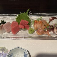 寿司 濱芝 - お造り四種盛り合わせ（松川鰈（えんがわ付）・中トロ・赤貝・煮蛸と生蛸）