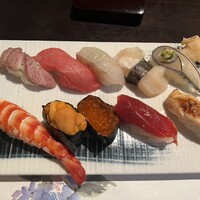 寿司 濱芝 - にぎり（大トロ炙り・中トロ・鱸・平貝・さより・車海老・雲丹・いくら・漬けマグロ・穴子）
