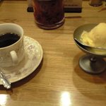 カレーの店 プーさん - コーヒー＆アイスクリーム　