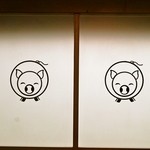 Oofuji - 窓には大阪の大富士で暖簾分けされた証でもある「大富士の豚のマーク」が！！
