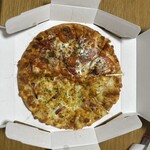 ピザーラ - 料理写真:マルゲリータのよくばりクォーターMテイクアウトは10%OFFらしい。