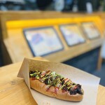 KINGSTON JERK CHICKEN 弘明寺店 - 