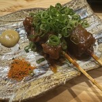 伍いち - どて焼き（右こんにゃく、左牛もつ）