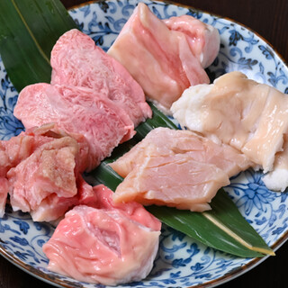 炭火焼肉 肉刺し にく式_2