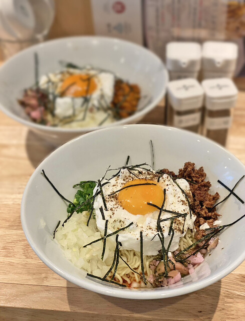 油そば メニュー写真 : 油ソバ専門店 山ト天 東京スクエアガーデン店