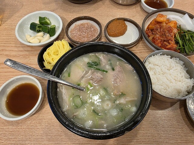 송정3대국밥 （松亭3代クッパ） - 西面 ソミョン/韓国料理