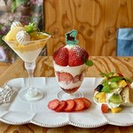 カフェ・ド・リオン パレット - 初夏のプレート