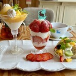 カフェ・ド・リオン パレット - 