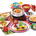 ＜かに釡飯ランチ＞季節釡飯ランチ　～季節素材の炊きたて釜めし～