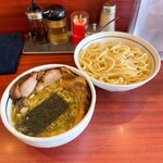 町屋大勝軒 孤珀