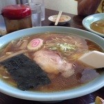 さかえラーメン - 