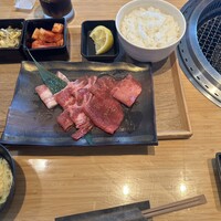 焼肉 ギュウトピア - 
