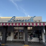 Leonard's Bakery - ここです