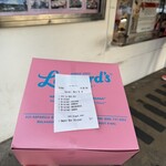 Leonard's Bakery - どっしり