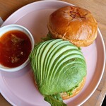 Bocca burger - アボカドチーズバーガー1750円