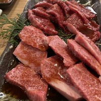 黒毛和牛焼肉 肉處 きっしゃん 西中島総本店 - 