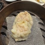 焼鳥どろまみれ 四谷本店 - お通しででてきた焼売
