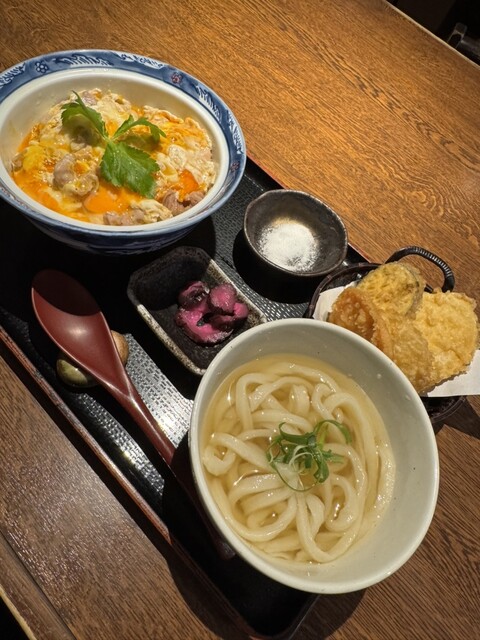 Sanuki Udon to Jidori Don no Mise Kabou