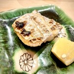 すしやのたい悟 - ◆肴／六品目…太刀魚塩焼き　　【耕（たがへし）】